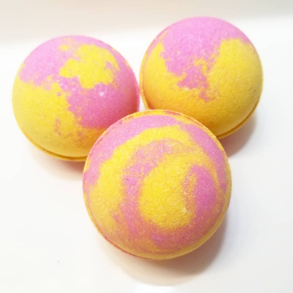 Hawaiian Typhoon Bath Bomb