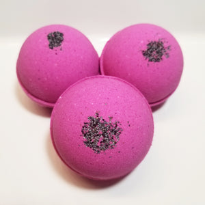 Dragonfruit & Blueberries Bath Bomb