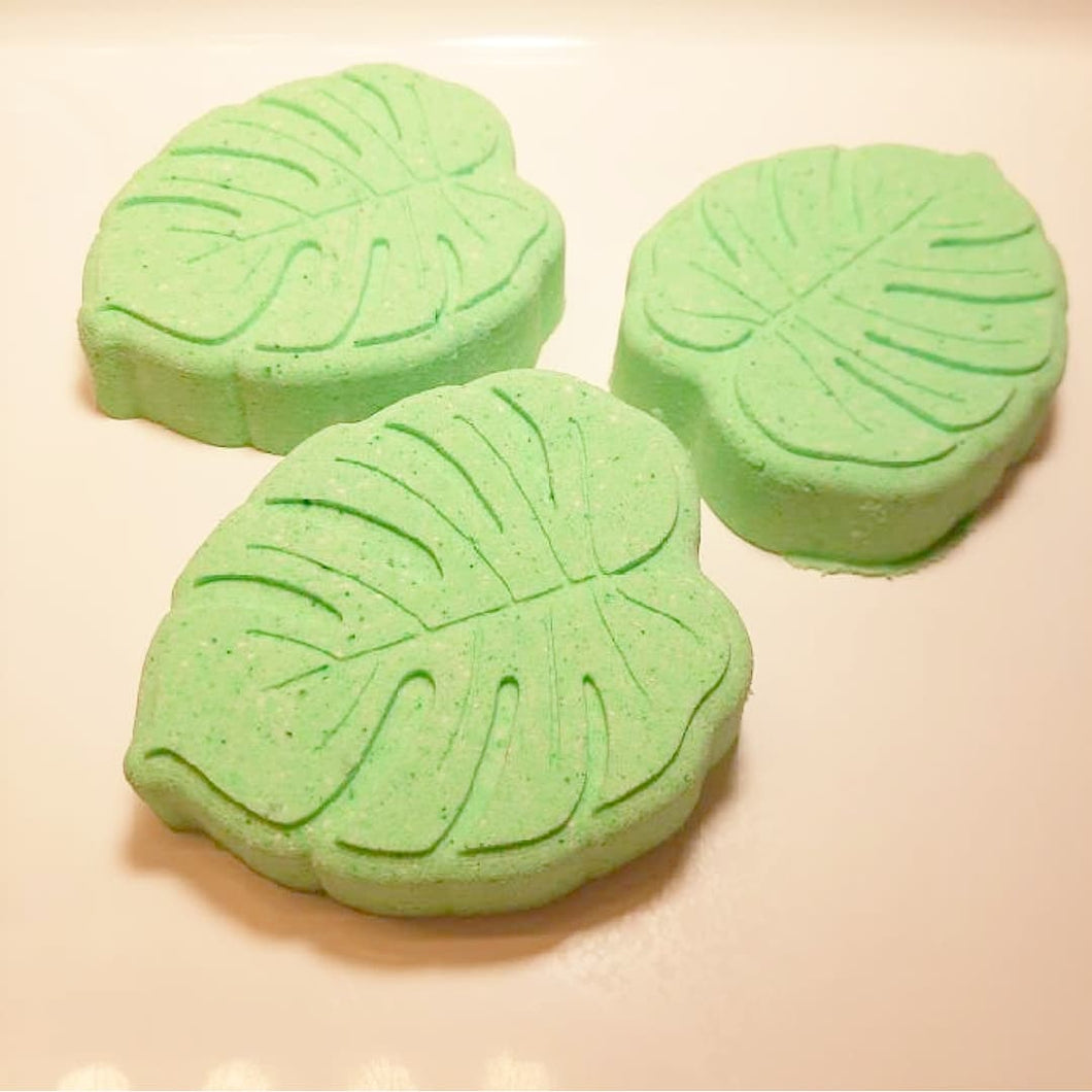 Monstera Leaf Bath Bomb