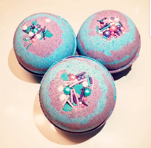 Mermaid Kisses Bath Bomb